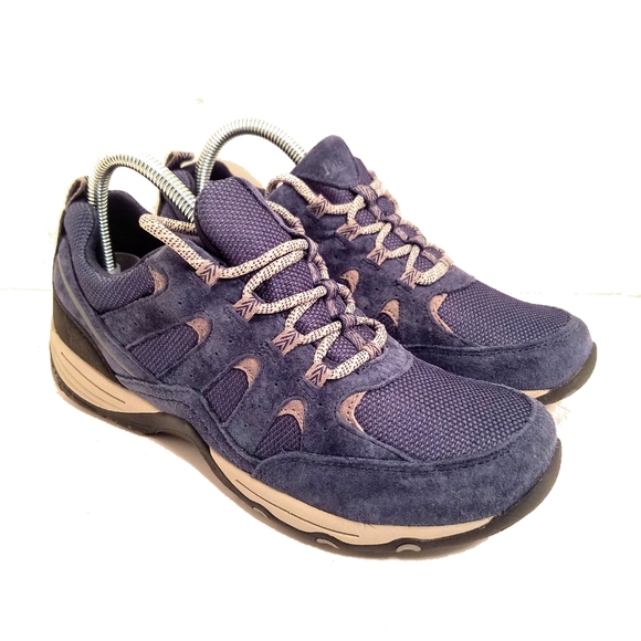 bass propel sneakers